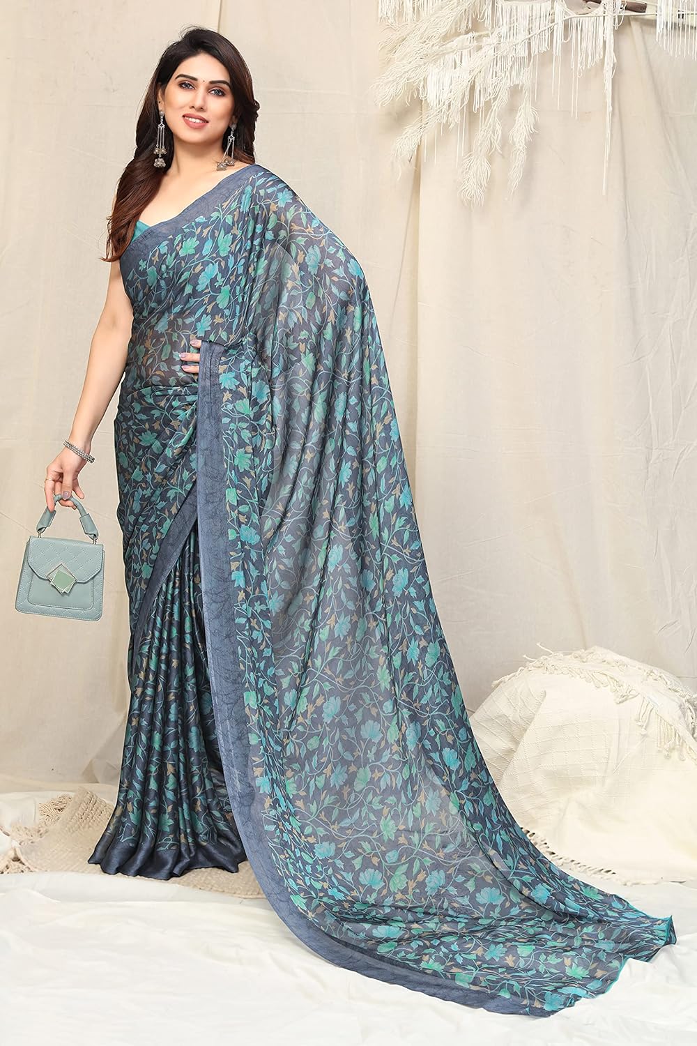 Women's Chiffon Floral Printed Saree with Blouse Piece