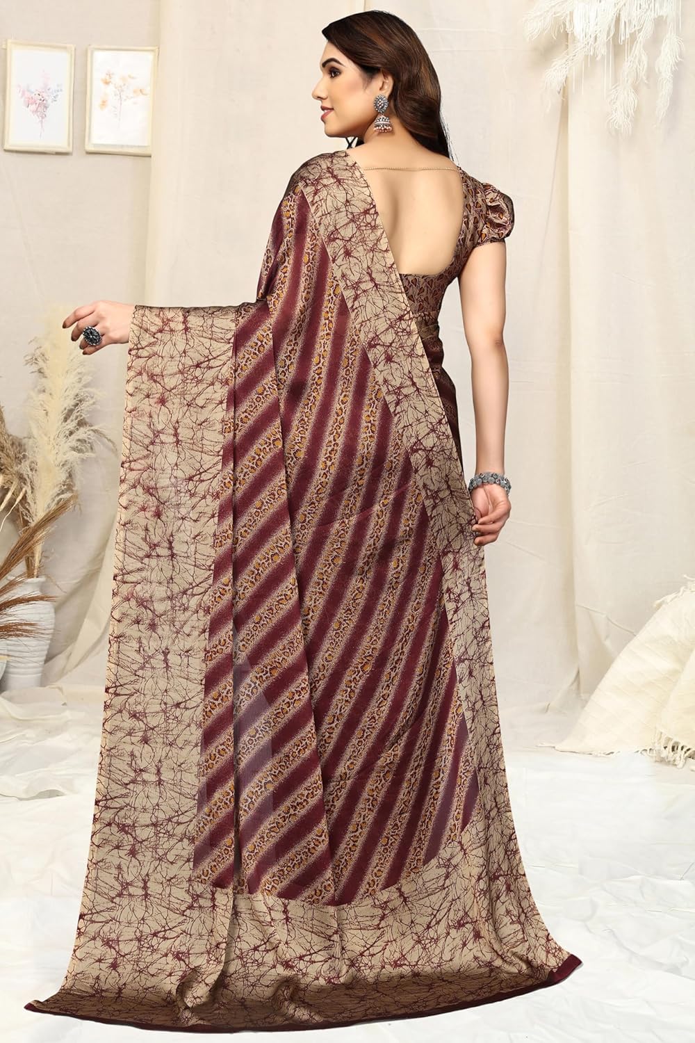 MIRCHI FASHION Women's Saree with Blouse Piece