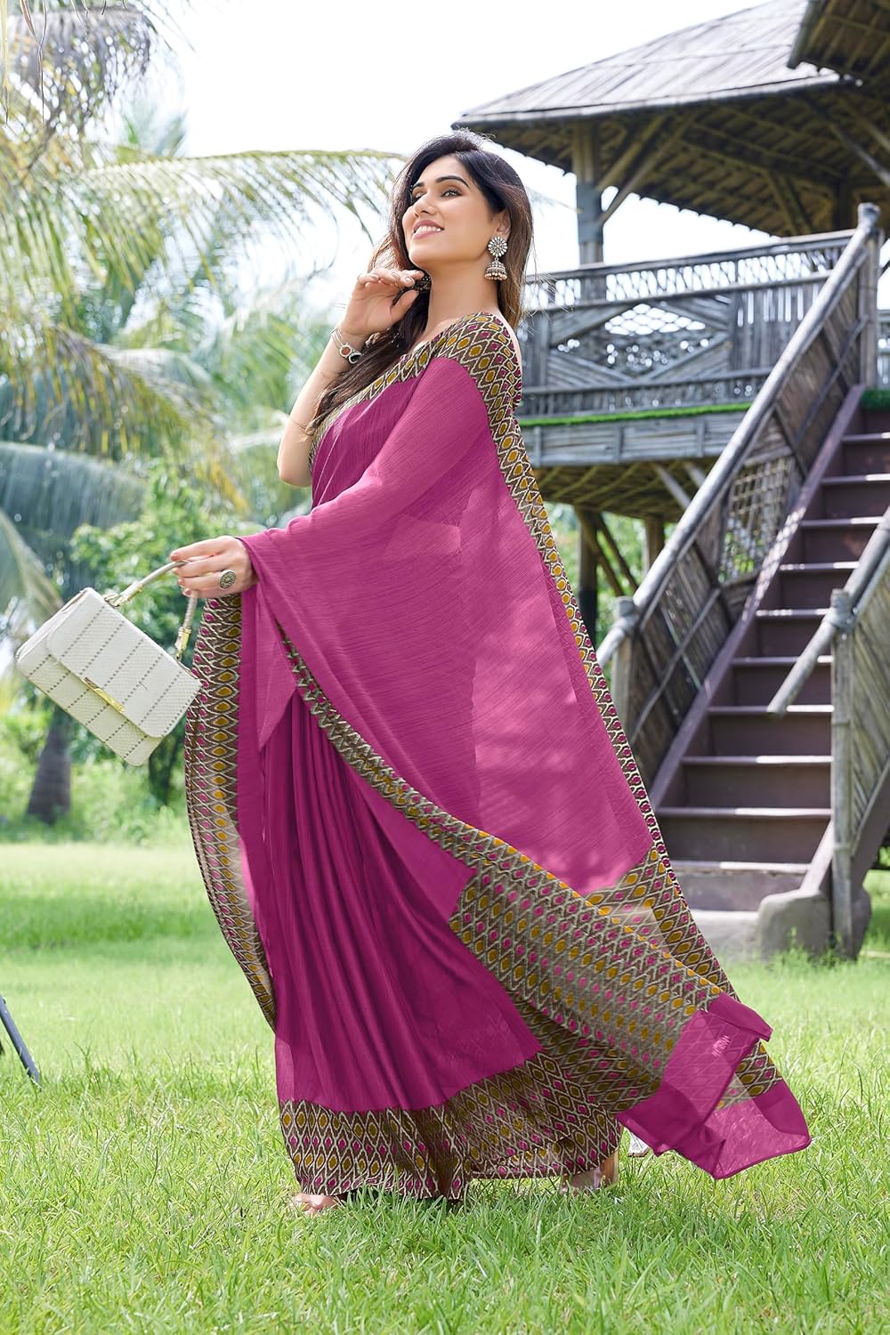 Printed Women's Saree with Blouse Piece