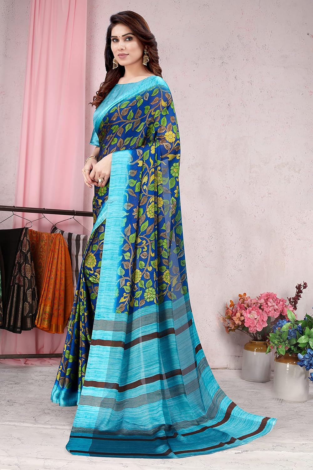 Floral Printed Saree with Blouse Piece