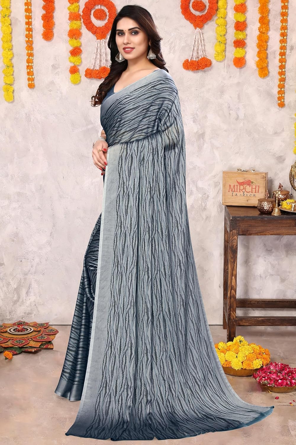 Women's Chiffon Block Printed Saree with Blouse Piece