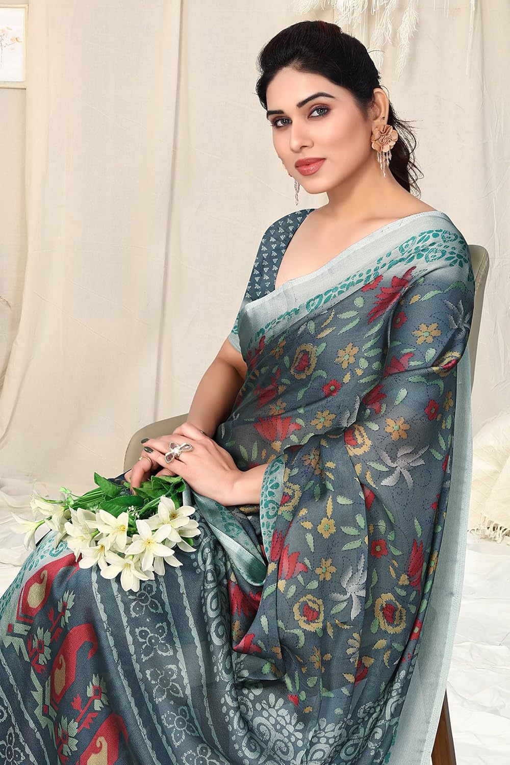 Women's Stylish Chiffon Print Saree with Blouse Piece