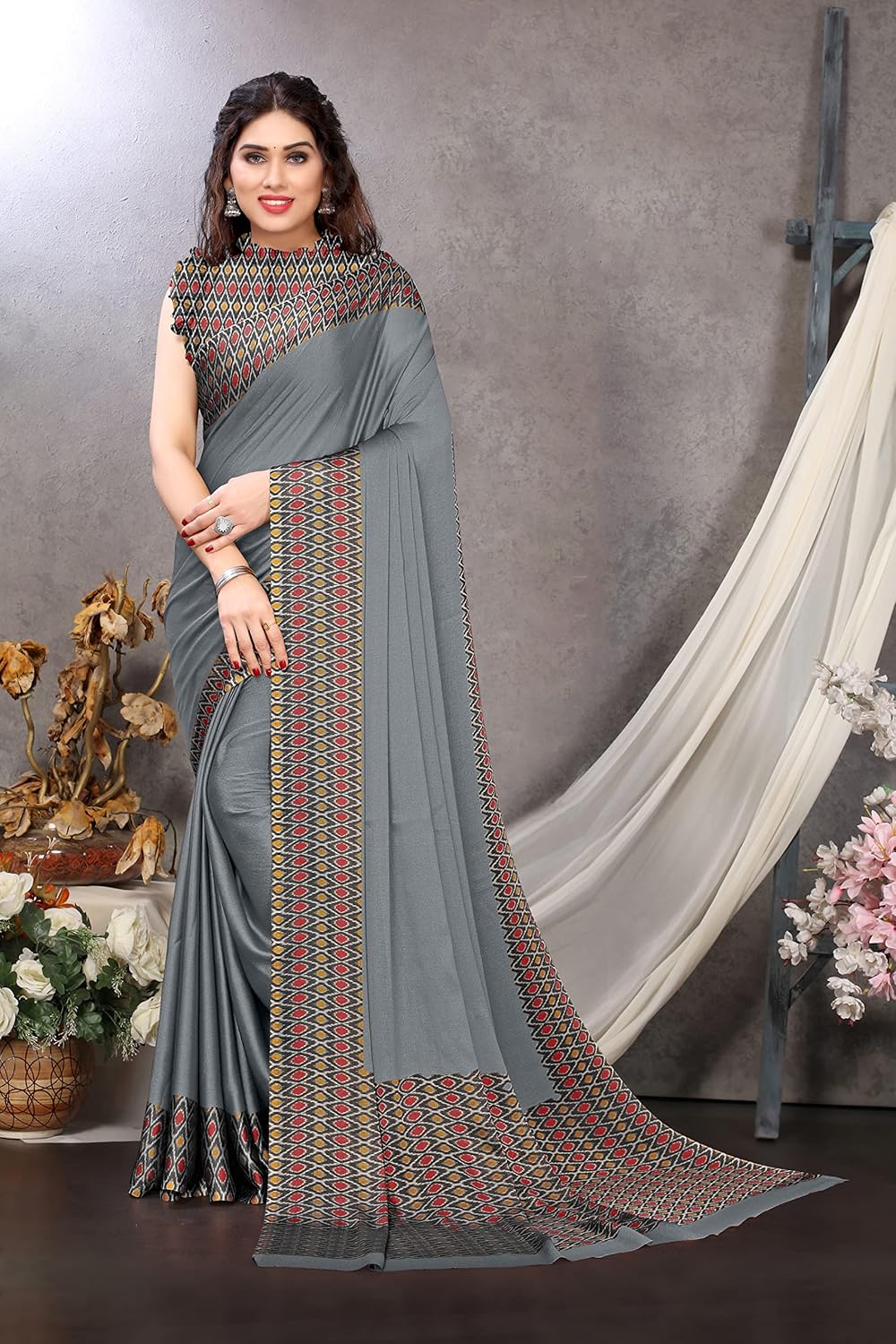 Printed Women's Saree with Blouse Piece