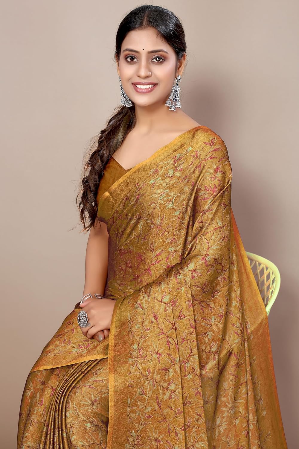 Women's Chiffon Floral Printed Saree with Blouse Piece