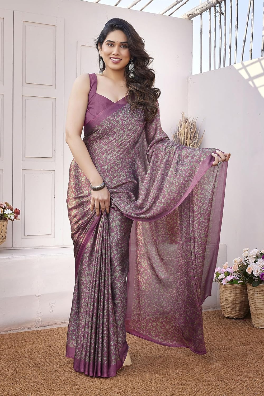 Women's Chiffon Floral Printed Saree with Blouse Piece