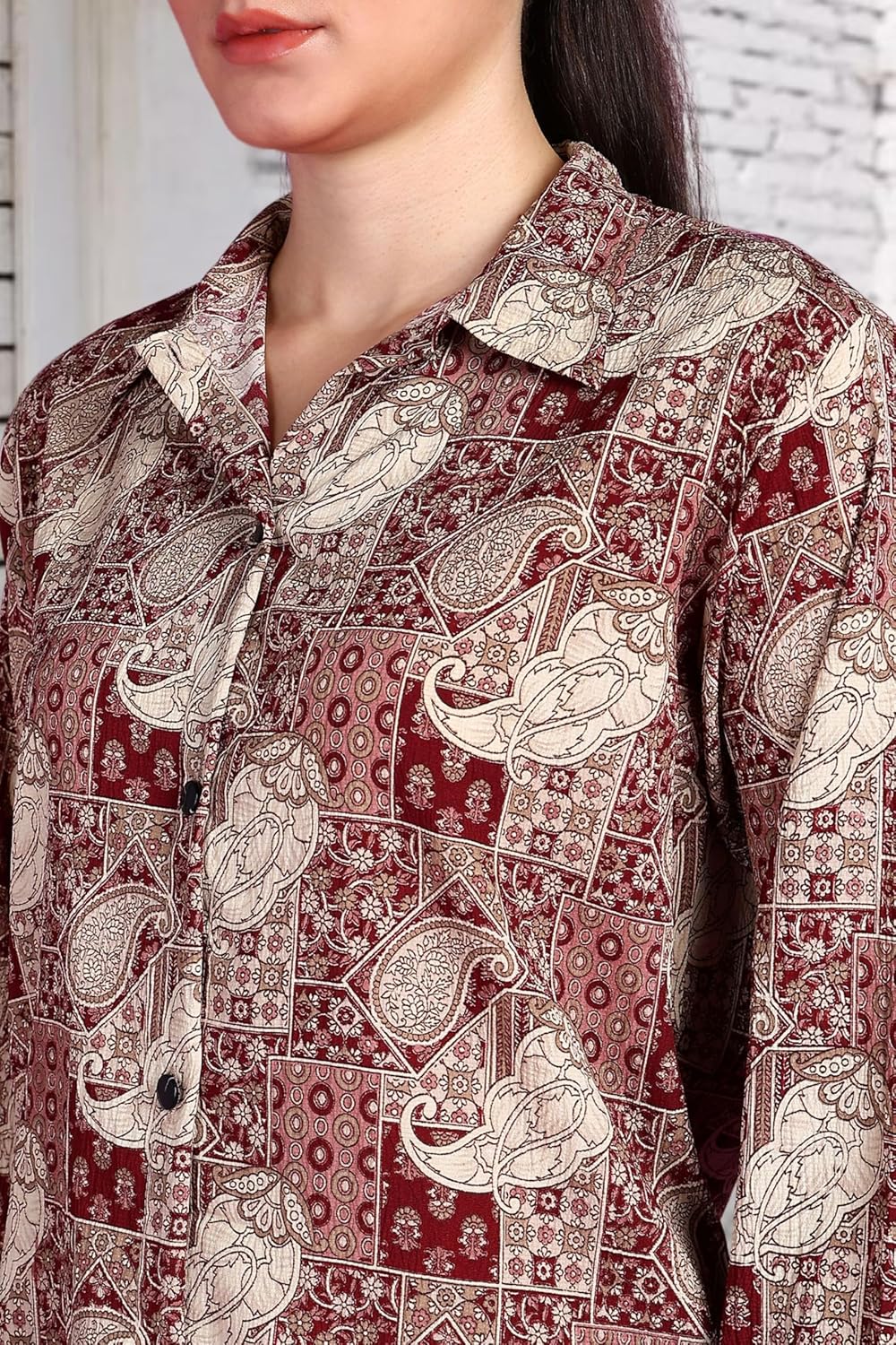 POPWINGS Printed Full-Sleeves Regular-Fit Polyester