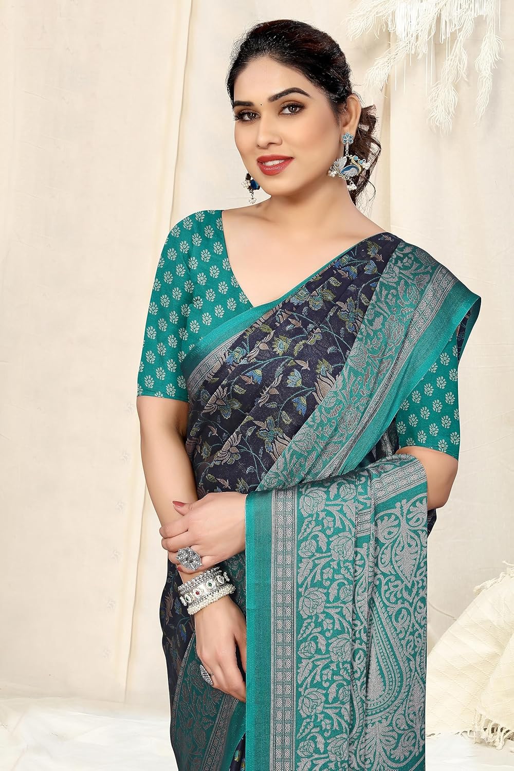 Women's Printed Saree with Blouse Piece