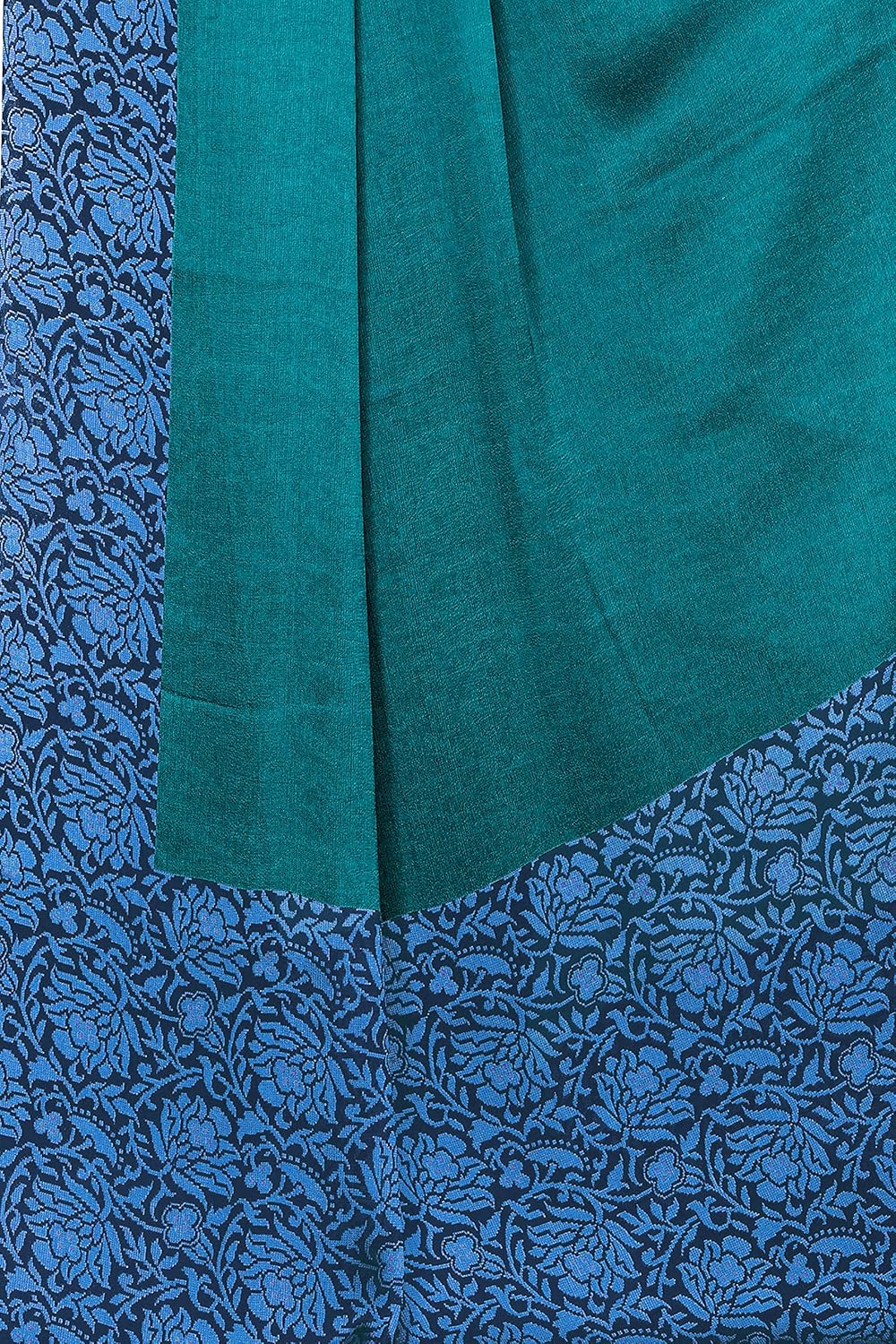 Women's Design Printed Saree with Blouse Piece