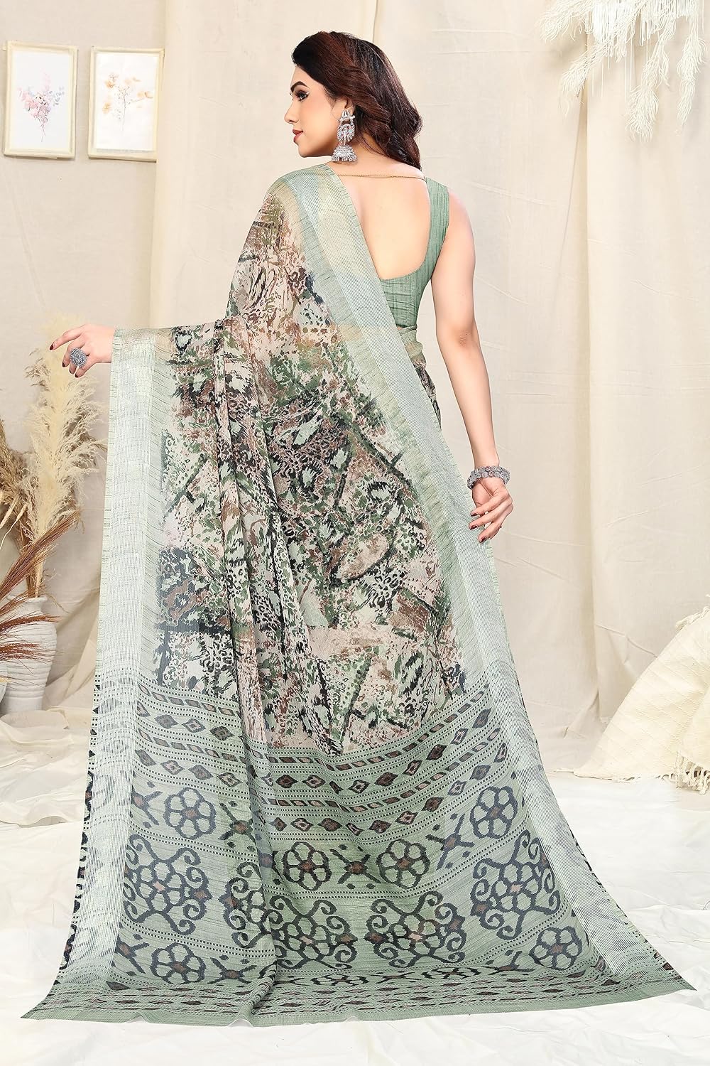 MIRCHI FASHION Women's Saree with Blouse Piece