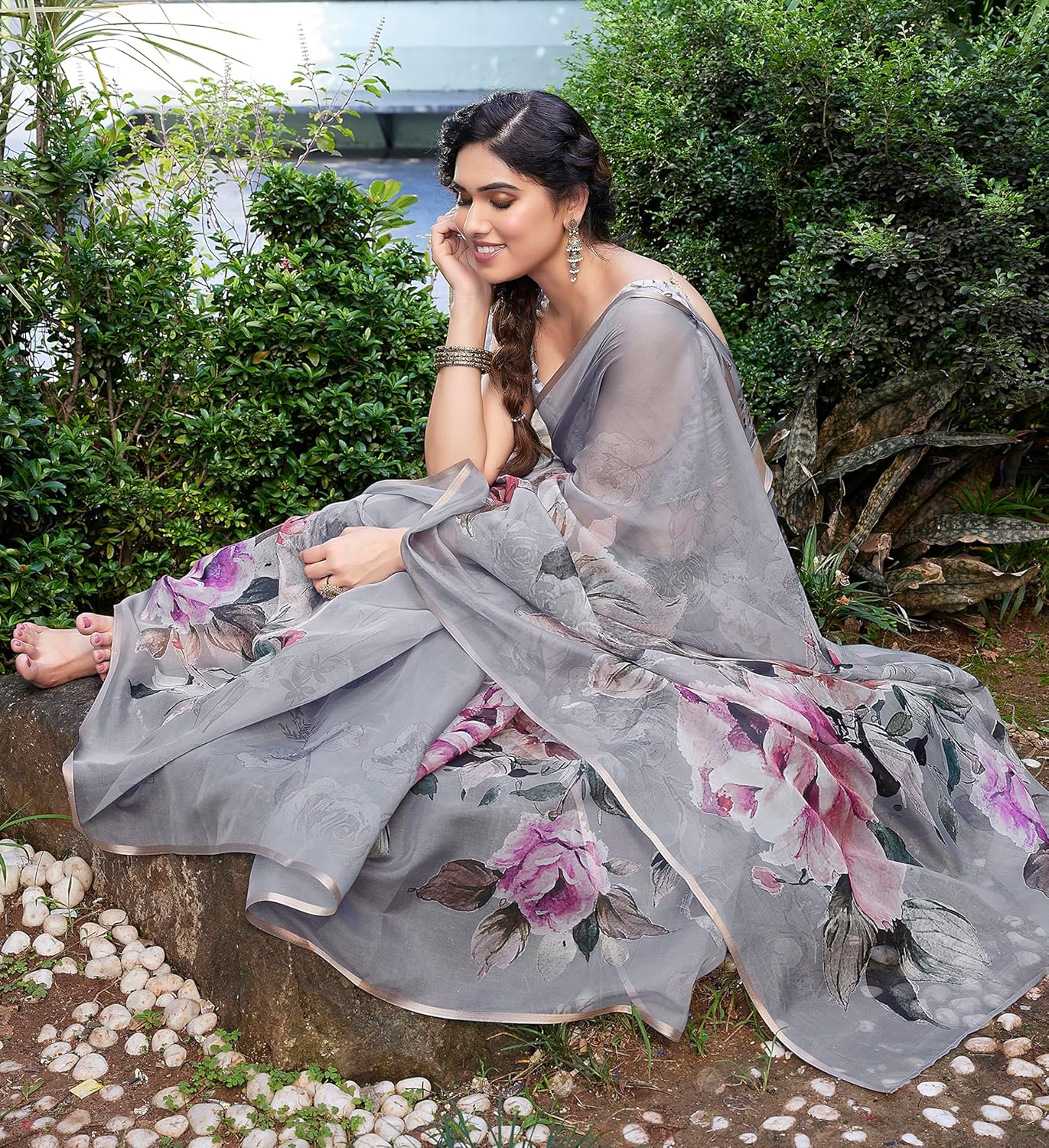 Printed Women's Organza Saree Design with Blouse Piece