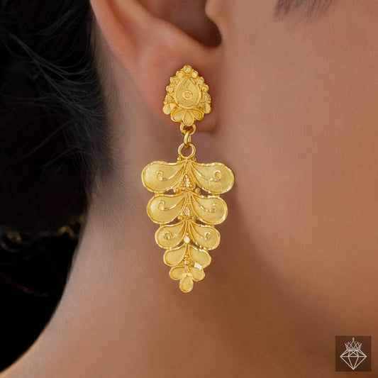 Golden Danglers