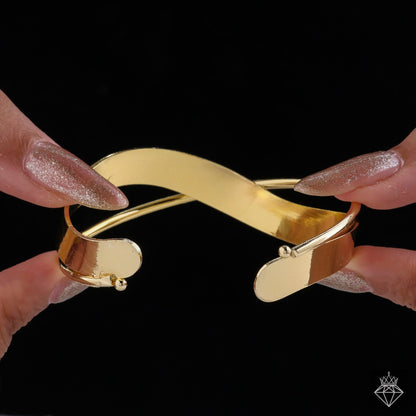 Golden Bangle Bracelet (Adjustable Size)