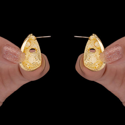 Peach Enamel Triangle Crystal Tops