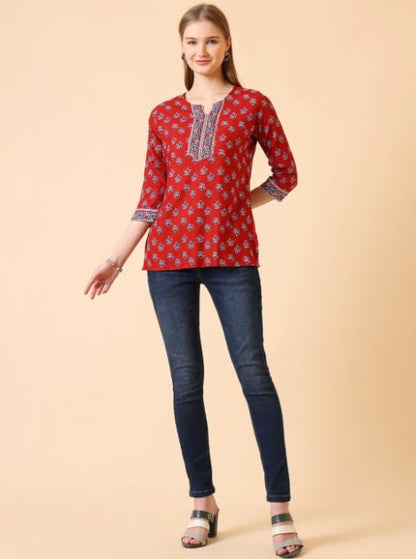 Women Rayon Floral Printed Short Kurta
