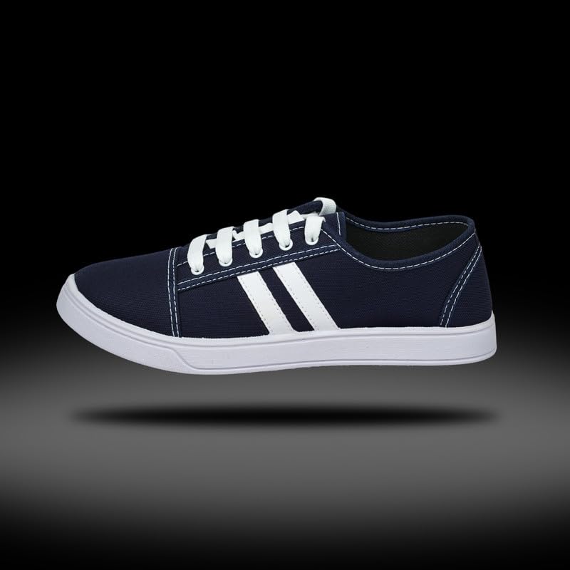 FREE KICKS Classic Black Sneakers for Men - alphahostel.in