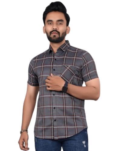 Men Regular Fit Checkered Spread Collar Casual Shirt