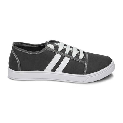 FREE KICKS Classic Black Sneakers for Men - alphahostel.in