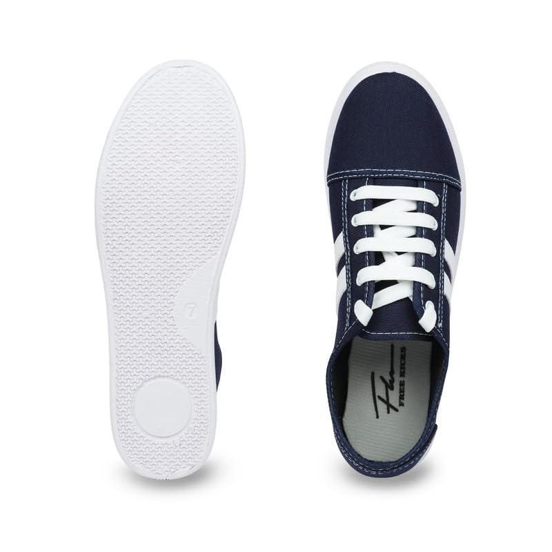 FREE KICKS Classic Black Sneakers for Men - alphahostel.in