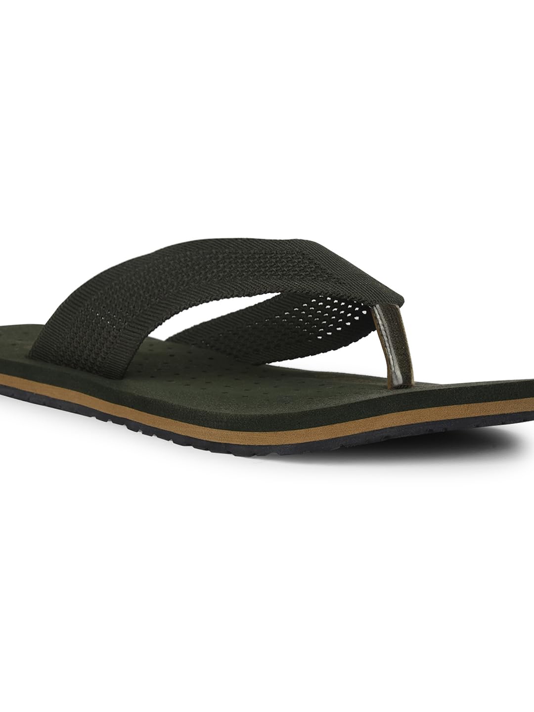 Bata Men's Lightweight and Comfortable Slipper - alphahostel.in