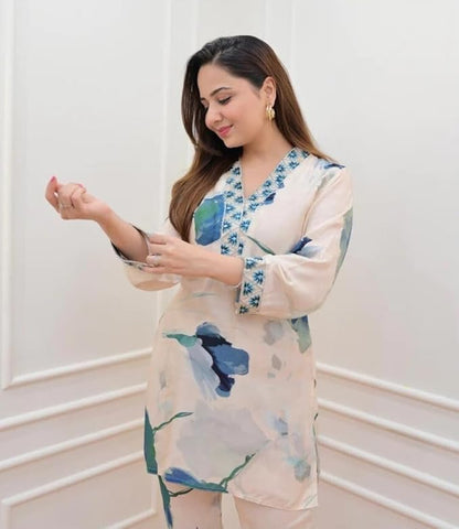 GRECIILOOKS Anarkali Kurta-Set for Women