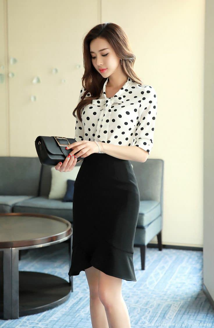 Jashudi Women's Solid Regular Fit Blouse