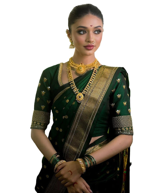 Women Kanjivaram Silk Banaras Sarees With Blouse Piece