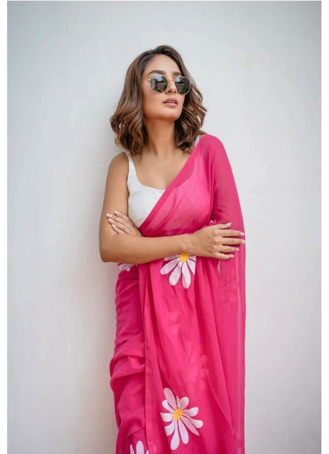 Linen Saree with White Daisy Floral Print, With Blouse