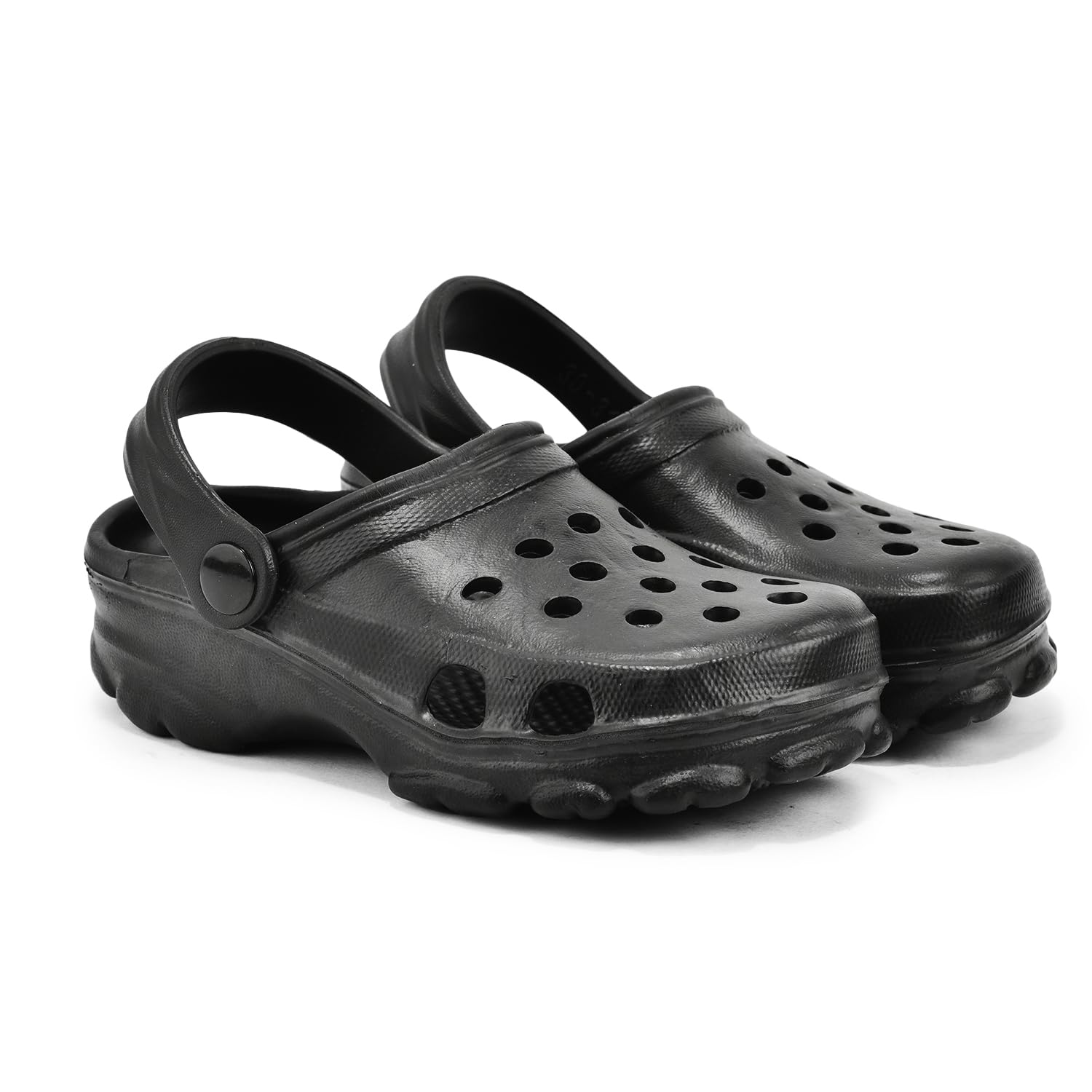 Clogs for Man, Comfortable, Lightweight Anti Skid Clogs - alphahostel.in