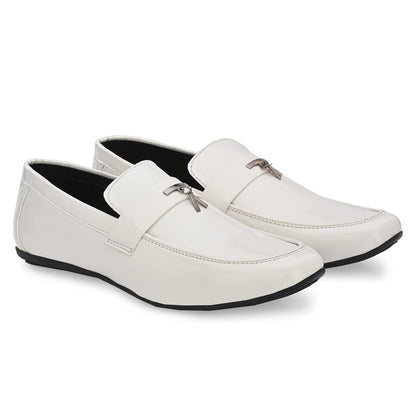 GELLWOJ Men's Buckle White Nagras - alphahostel.in