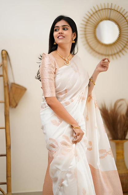 Banaras Silk Saree with Kashmiri Weaving Elegan Pallu