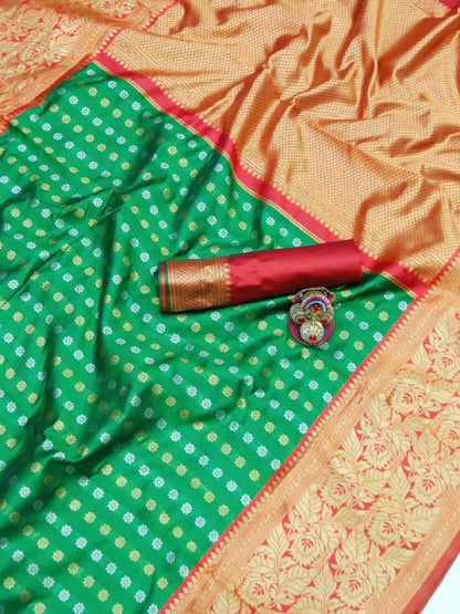 Women's Present Banarasi Soft Lichi Silk Saree
