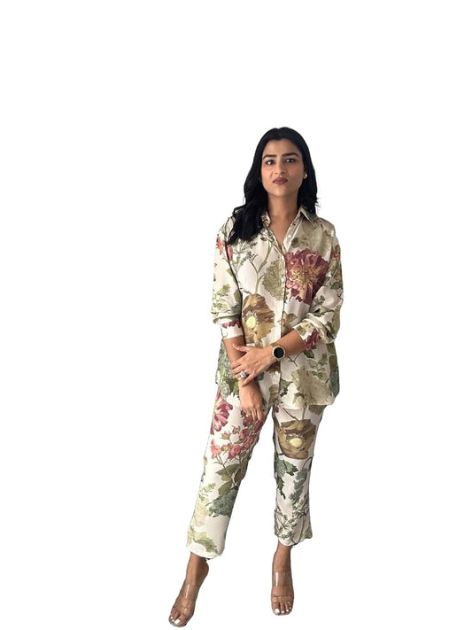 LookMark Women Kurta Set With Floral Print