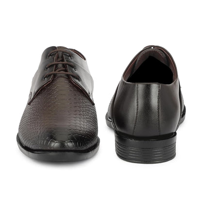 NARKI Synthetic Leather Lightweight,Comfort,Summer - alphahostel.in