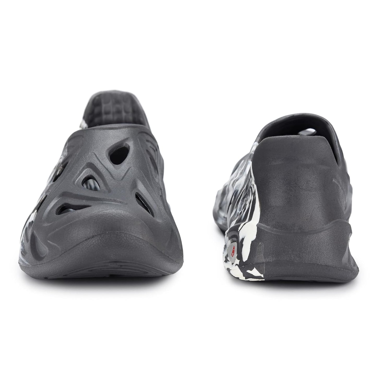 leecook Men's Lightweight Ventilated Clogs