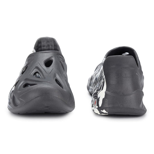 leecook Men's Lightweight Ventilated Clogs