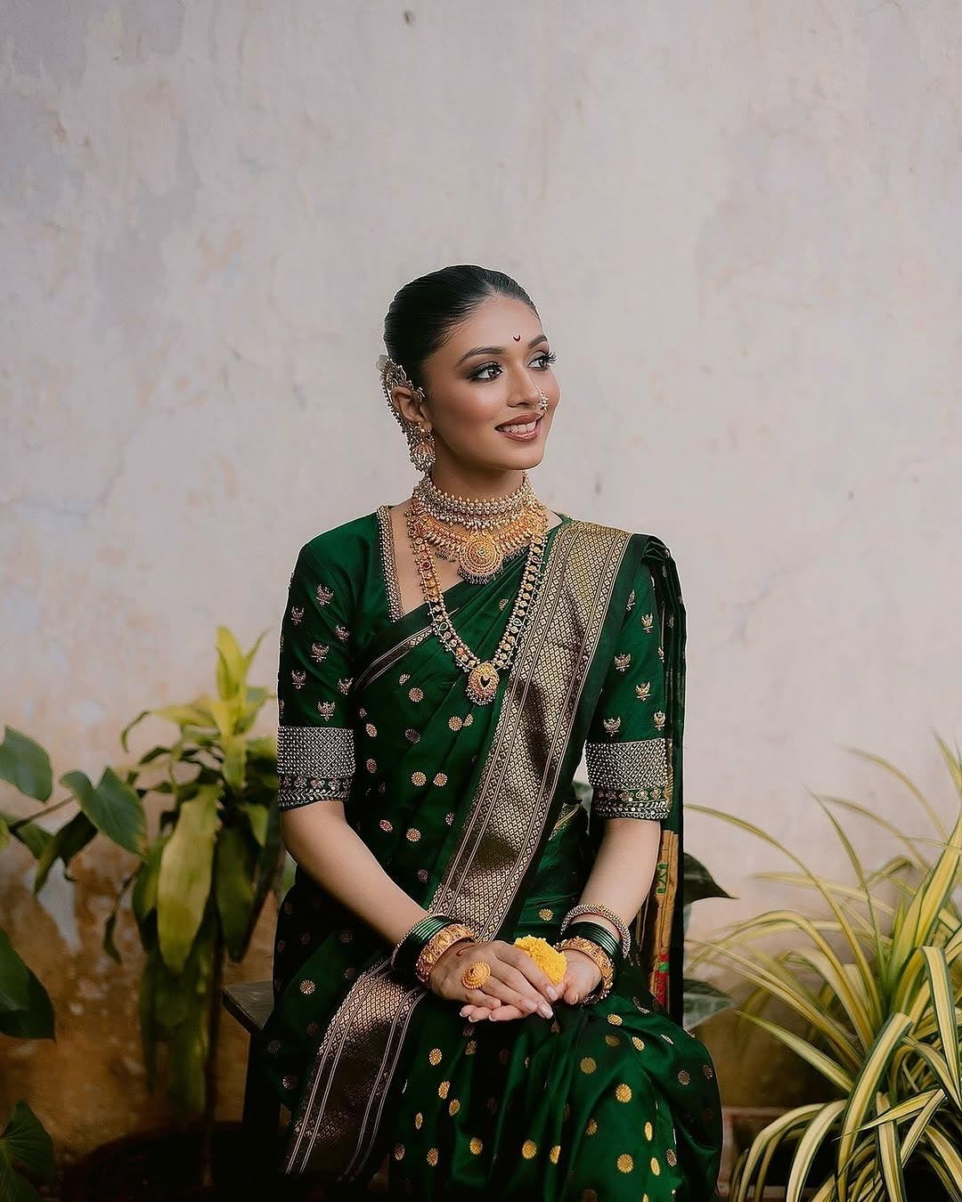 Women Kanjivaram Silk Banaras Sarees With Blouse Piece
