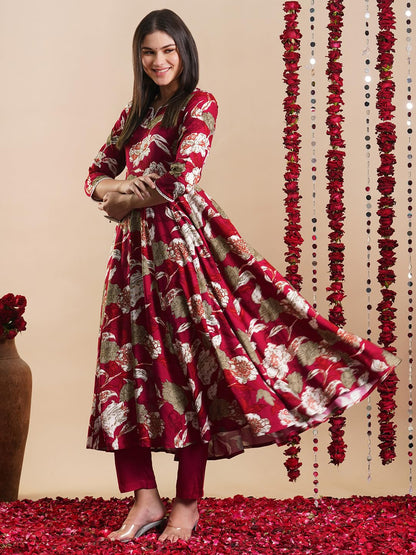 ANNI DESIGNER Women Rayon Blend Kurta & Pant