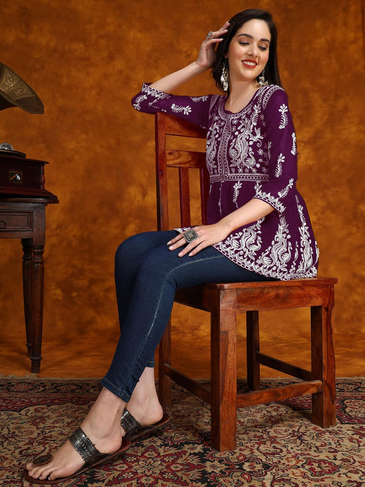 EthnicJunction Georgette Women Chikan Embroidery