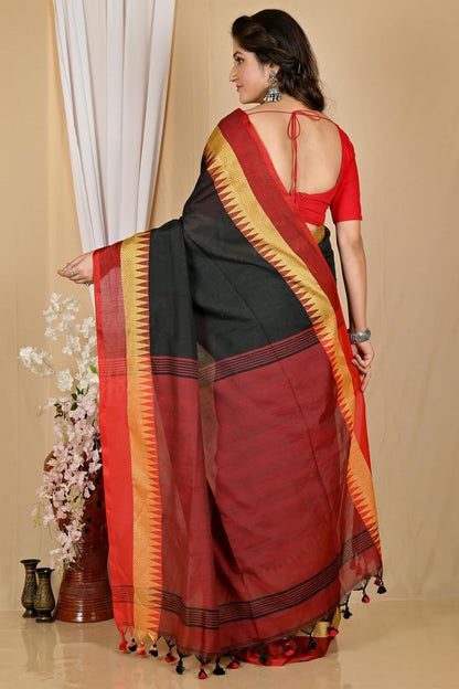 Handloom Saree With Unstitched Running Blouse Piece