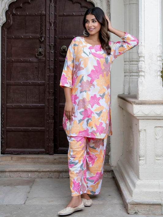 VredeVogel Cotton Blend Kurta Set for Women