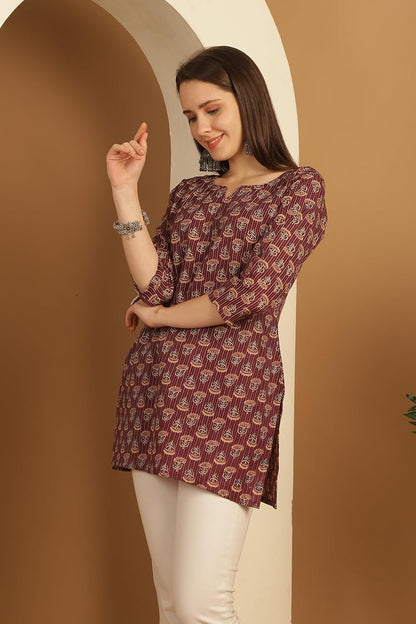 Rajnandini Women's Cotton Straight Fit Tunic Foil Printed