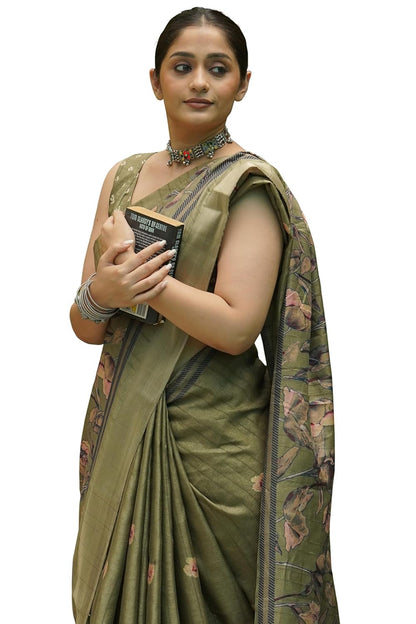 Women's Silk Blend Floral Printed Saree with Blouse Piece