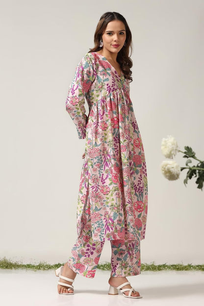 Leriya Fashion Women's Rayon Kurta Set