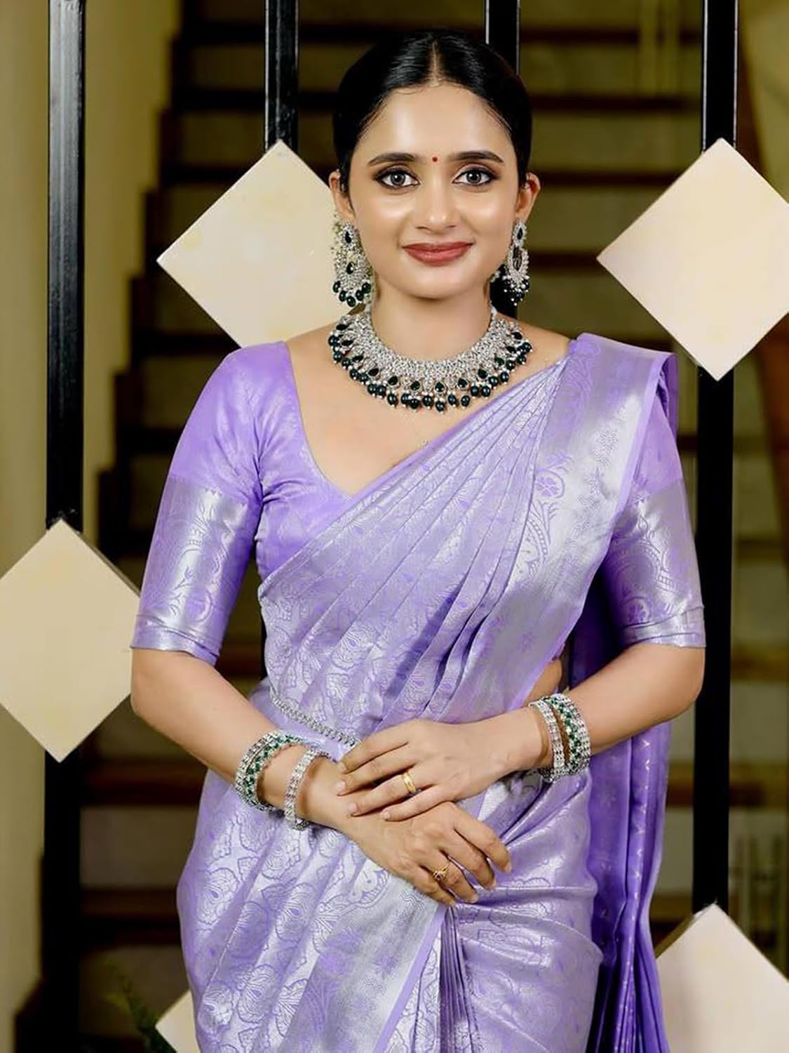 Silk Blend Banarasi Saree with Unstitched Blouse Piece