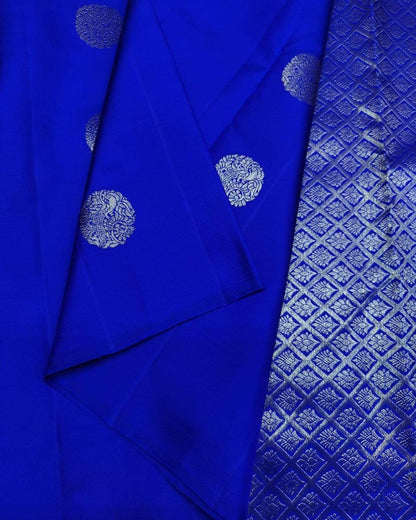 Fashion Women Soft Sarees With Blouse Piece.