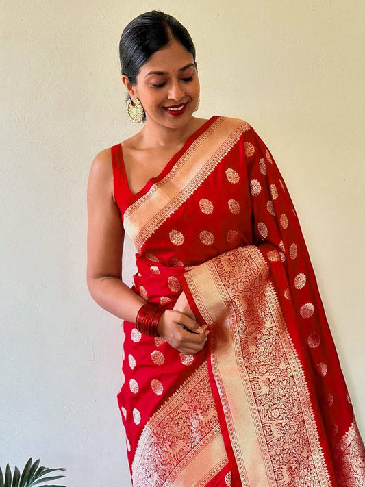 Silk Blend Banarasi Saree with Unstitched Blouse Piece