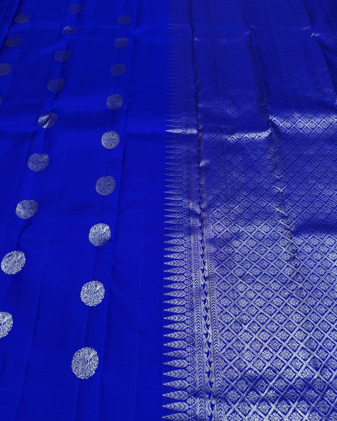 Fashion Women Soft Sarees With Blouse Piece.