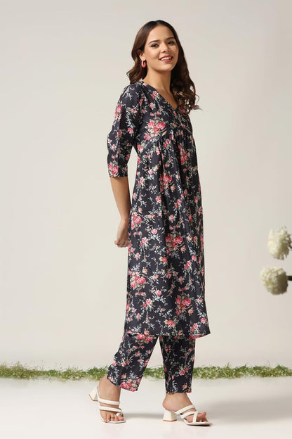 Leriya Fashion Women's Rayon Kurta Set