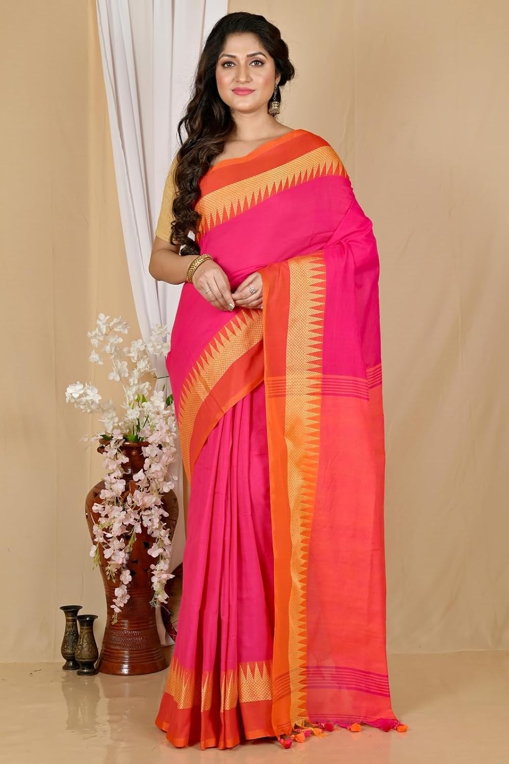 Handloom Saree With Unstitched Running Blouse Piece