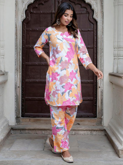 VredeVogel Cotton Blend Kurta Set for Women